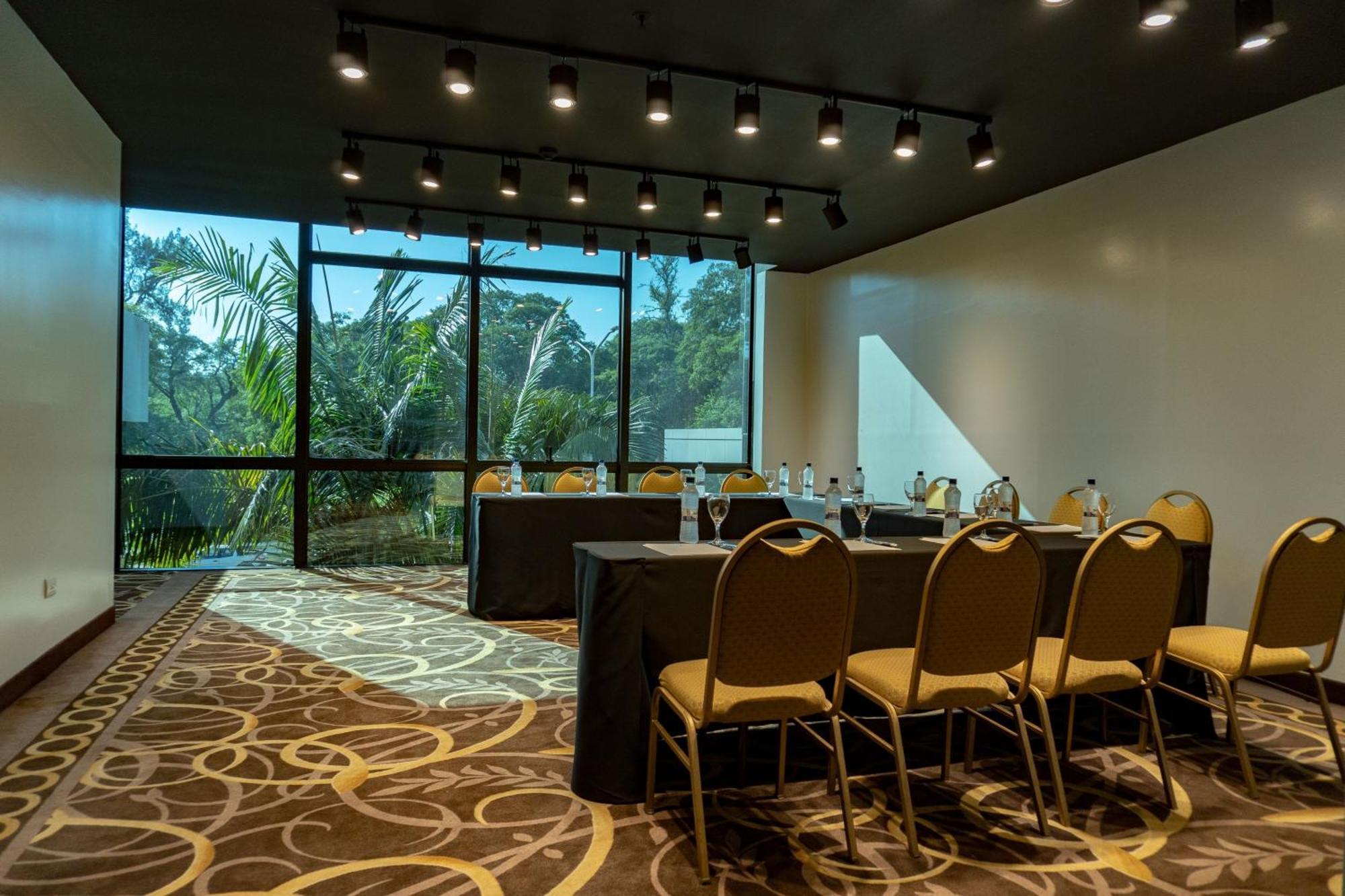 Sheraton Tucuman Hotel San Miguel de Tucumán Екстериор снимка