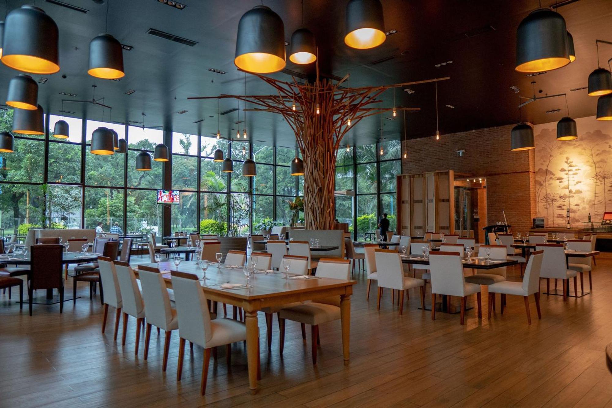 Sheraton Tucuman Hotel San Miguel de Tucumán Екстериор снимка